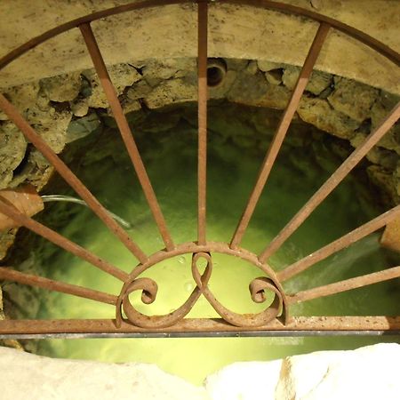 ペトラリーア・ソッターナ Il Castello Bed & Breakfast エクステリア 写真